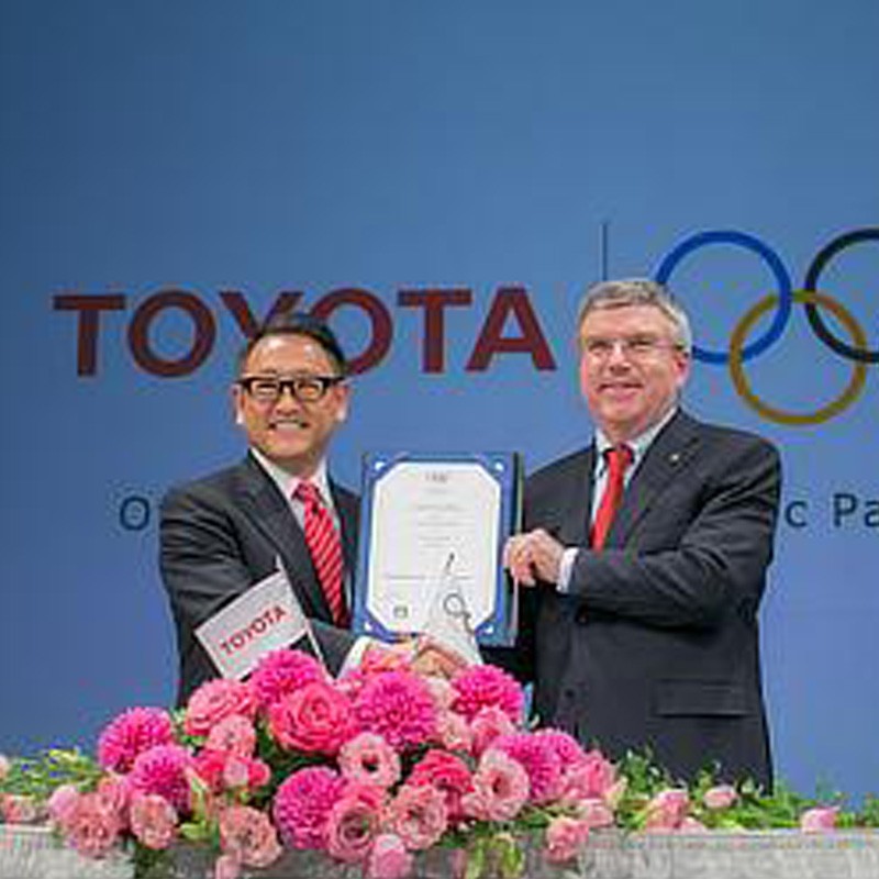 Prezidentas Akio Toyoda ir TOC prezidentas